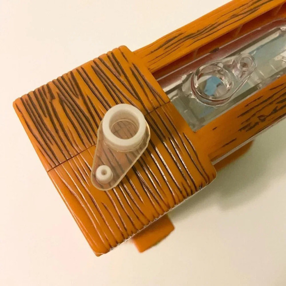 2004  Spongebob Squarepants The Krusty Krab Talking Water Game - Picture 12 of 16